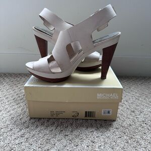 Michael Kors Leather Platform Heel | Size 10 | Cream Nude | Stacked Heel Sandals